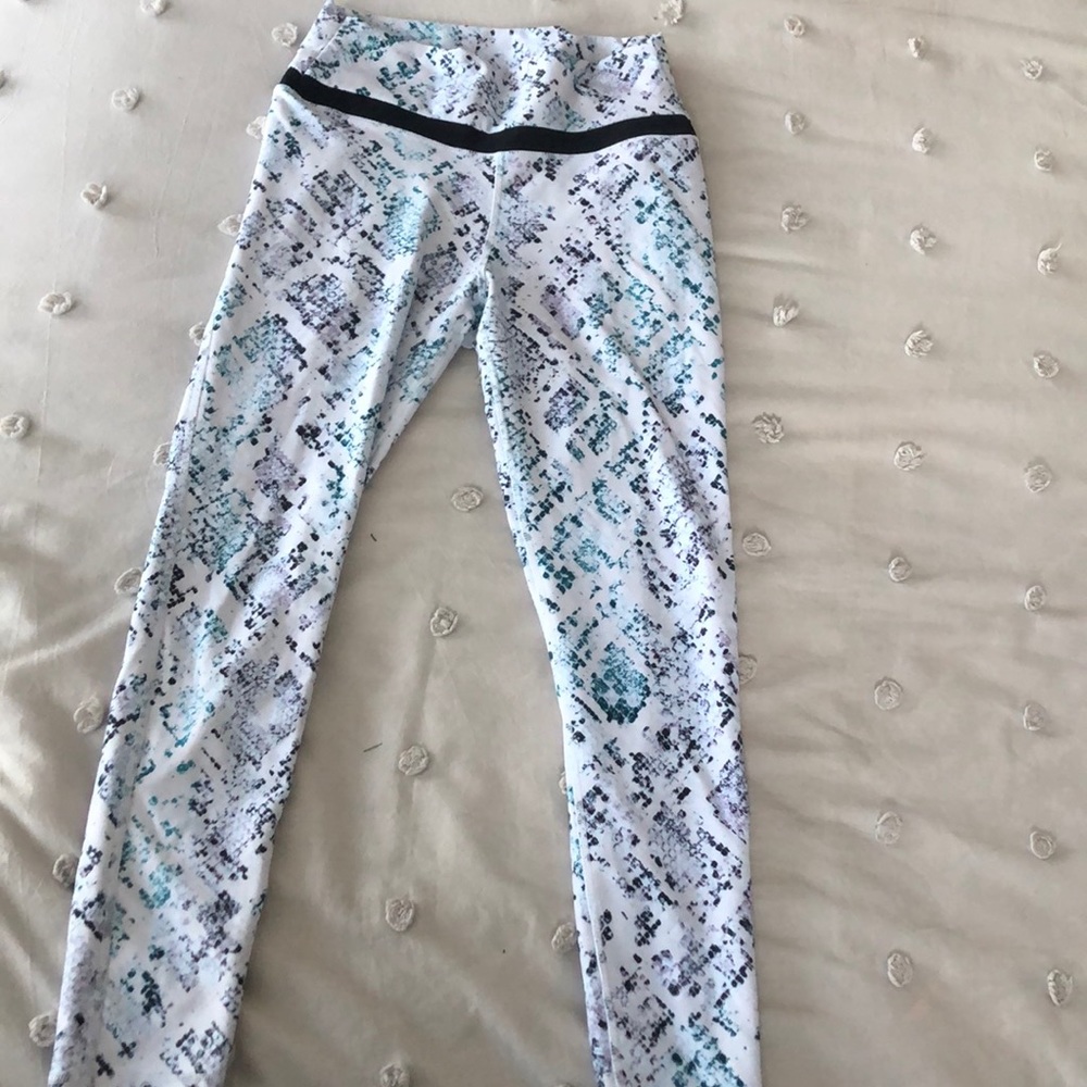 Athleta Leggings with pattern